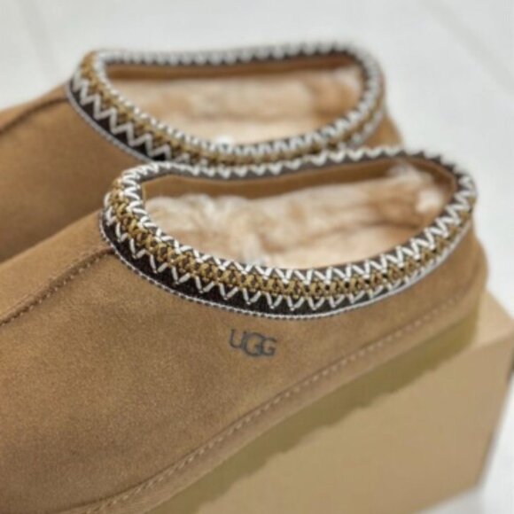 UGG Tasman Slipper Chestnut - Picture 5 of 6